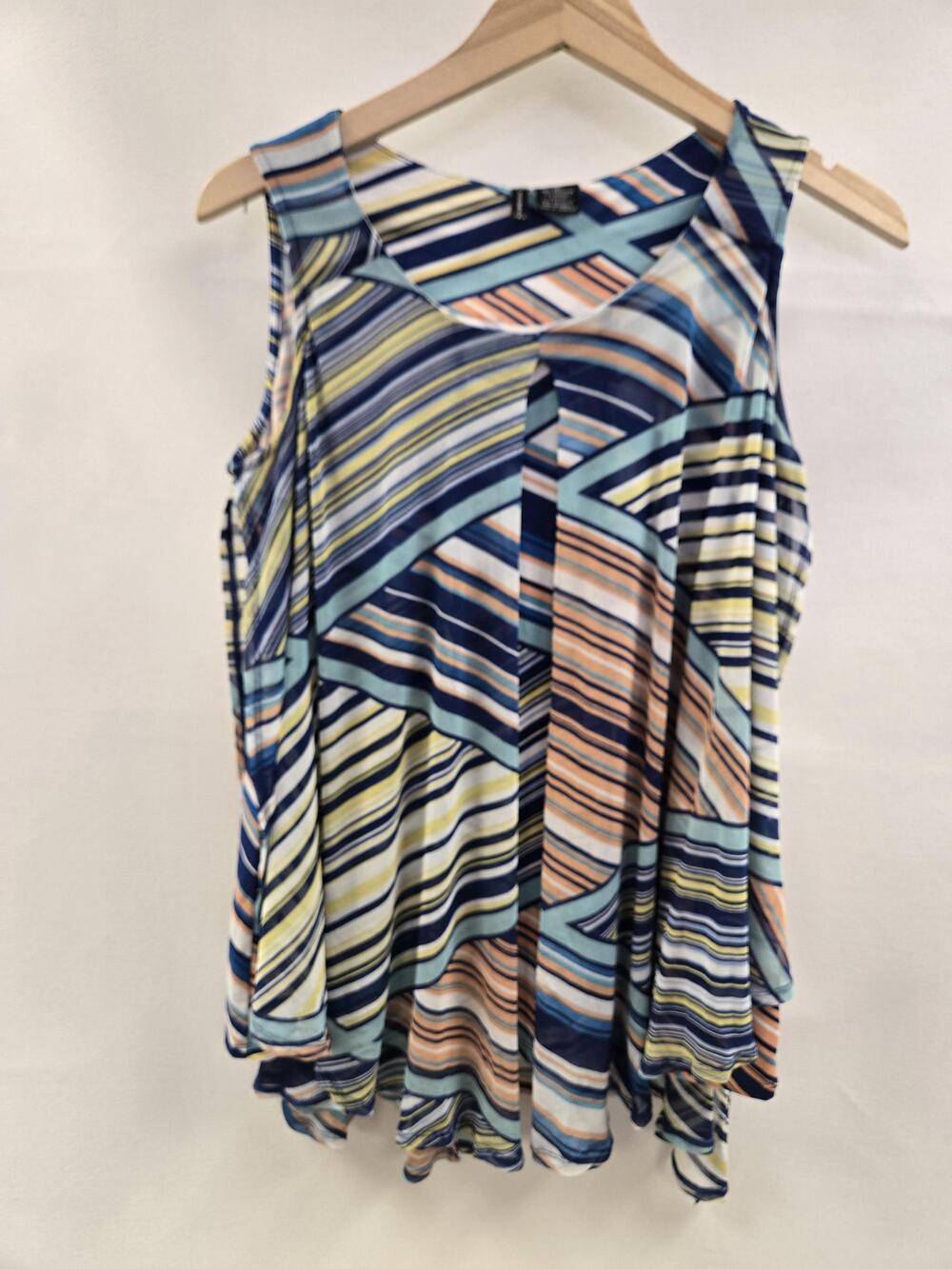 New Directions Shirt Womens Medium Striped Sleeveless Asymmetrical Hem